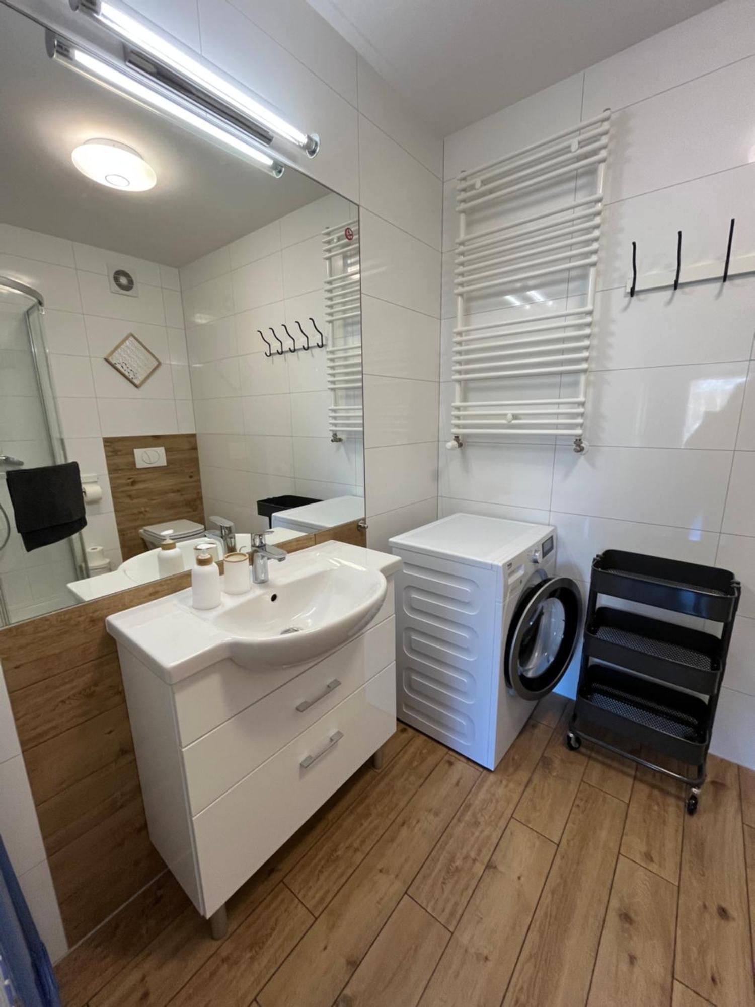 Апартаменты Apartament Polanki Z Basenem Blisko Plazy Колобжег Экстерьер фото